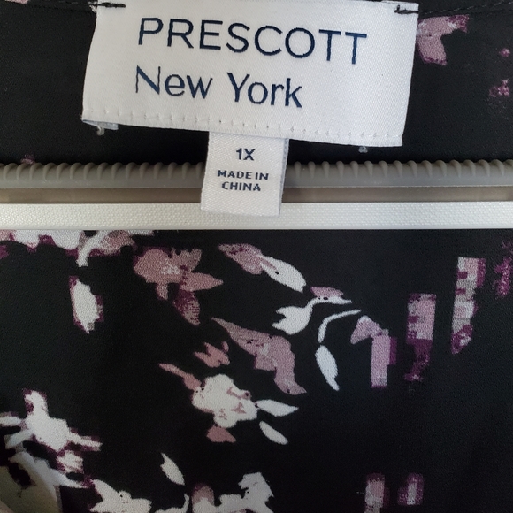 Floral Print Long Sleeve Two Blouse Bundle Women's Size 1X - Picture 13 of 16